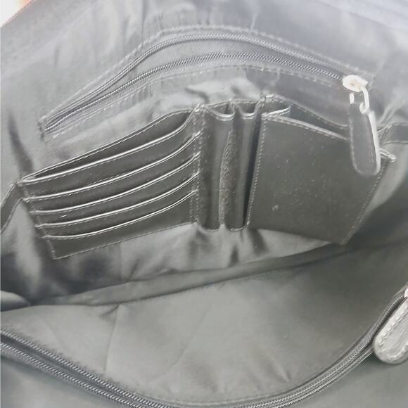 Latico Buttery Soft Top Handle Shoulder Laptop Briefcase Black Pebbled Unisex - Picture 8 of 9